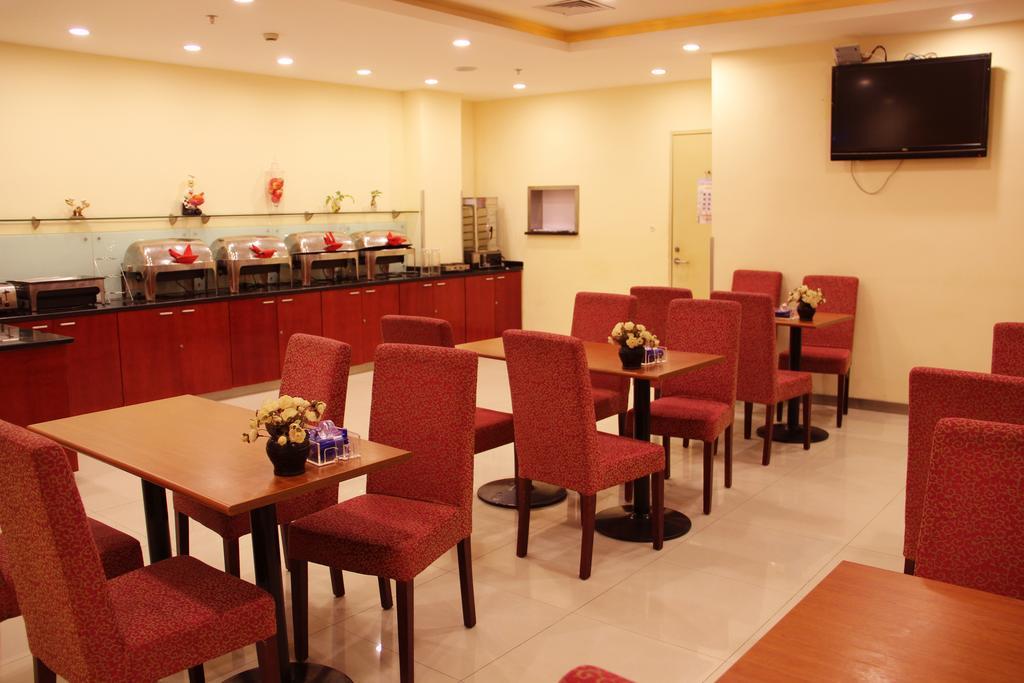 Hanting Express Qingdao Yanan Third Road Luaran gambar